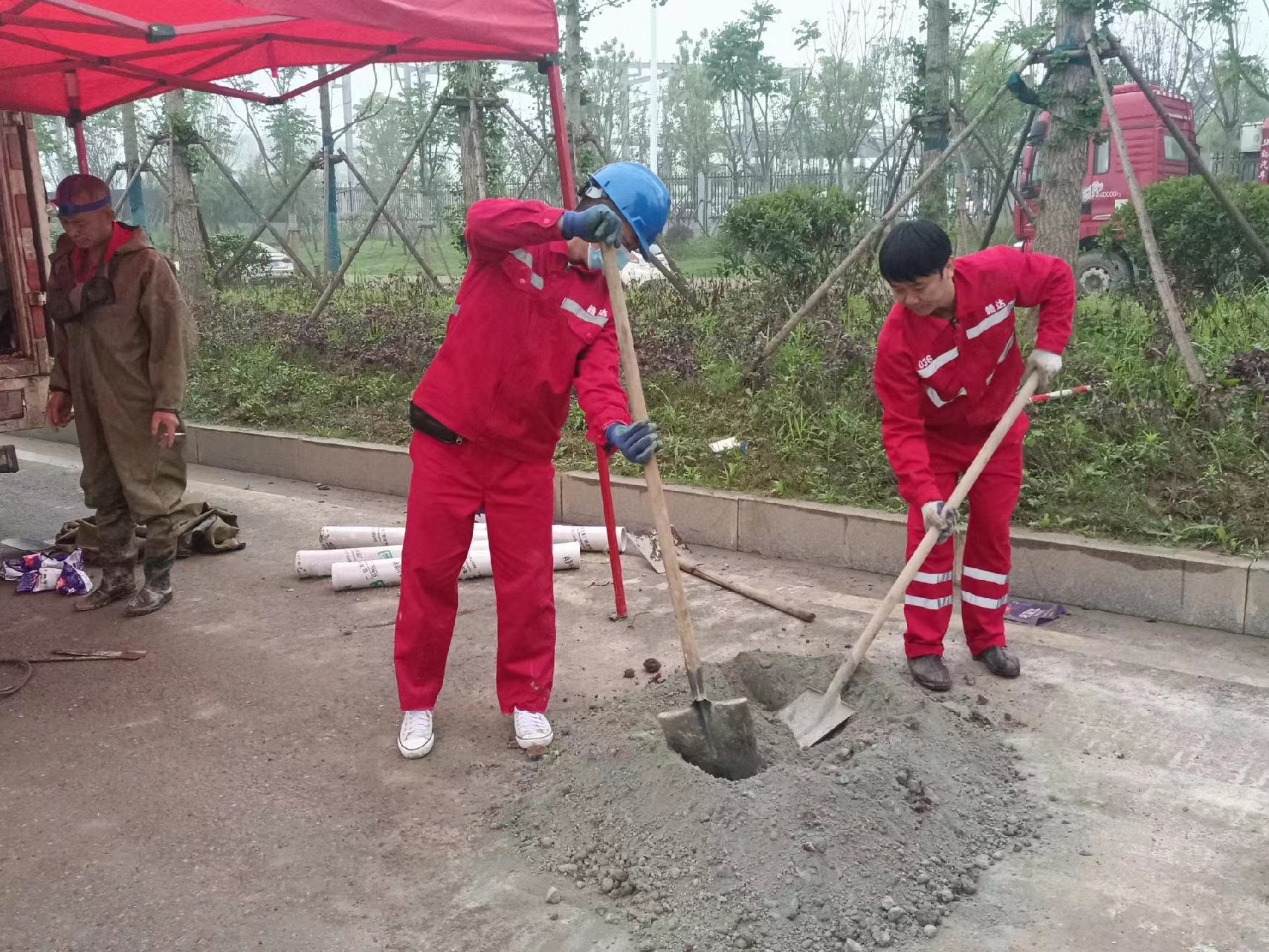徐水管道疏通哪家好】及时进行市政管道清淤